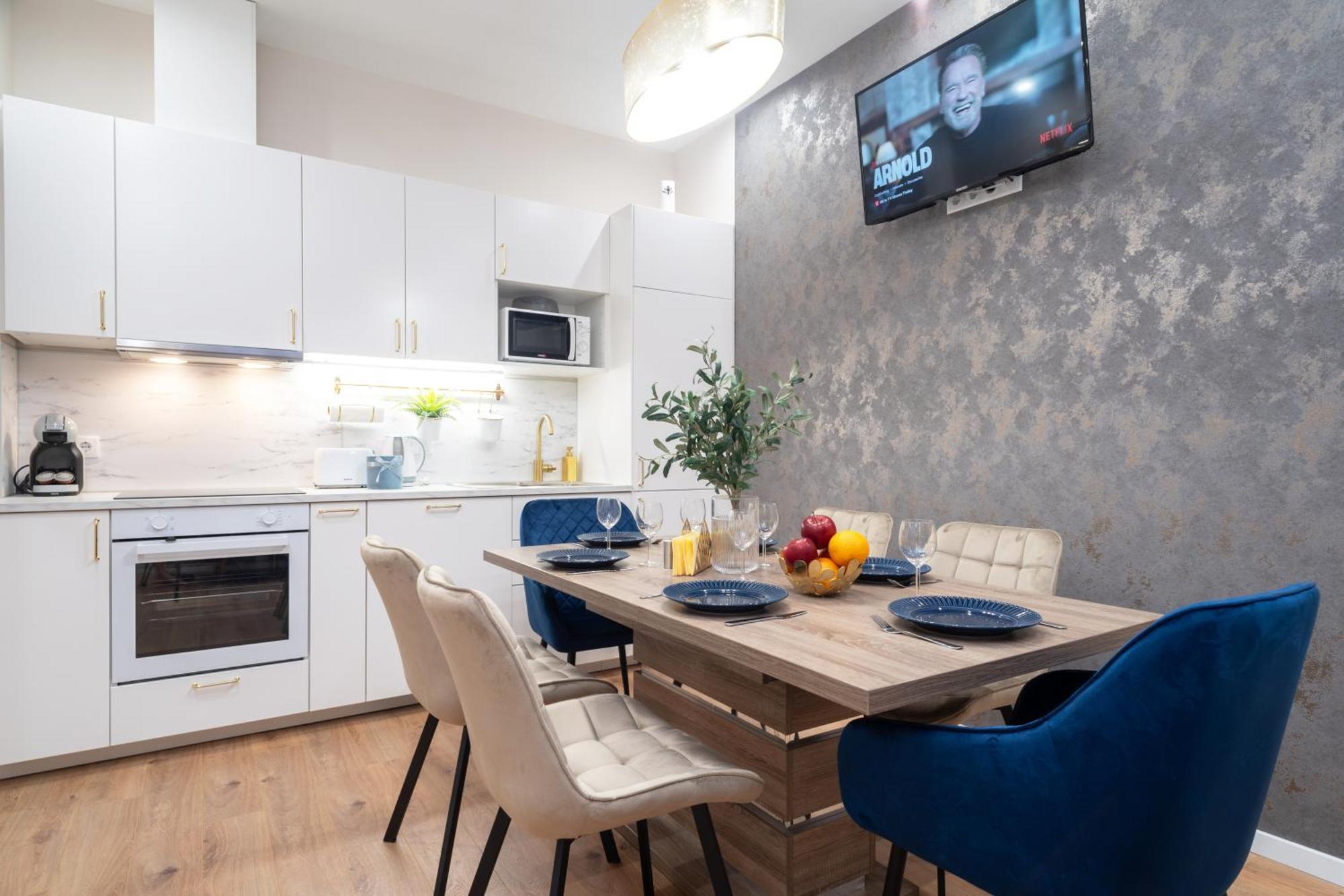 Amethyst - Acacia 2 Bedroom Апартаменти Будапешт
